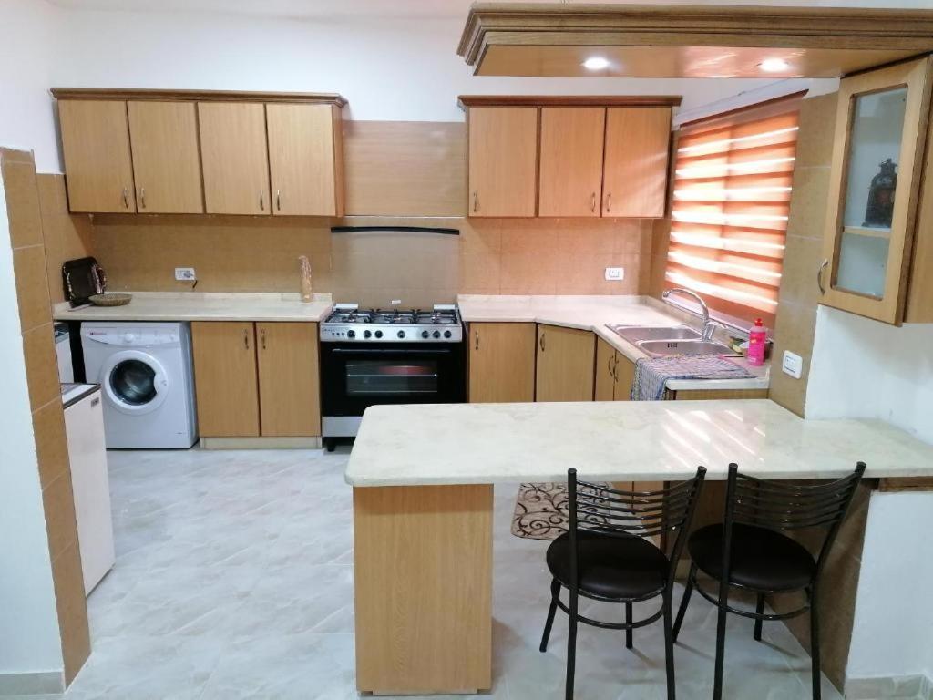Hotel Emile Altwal Madaba Exterior foto